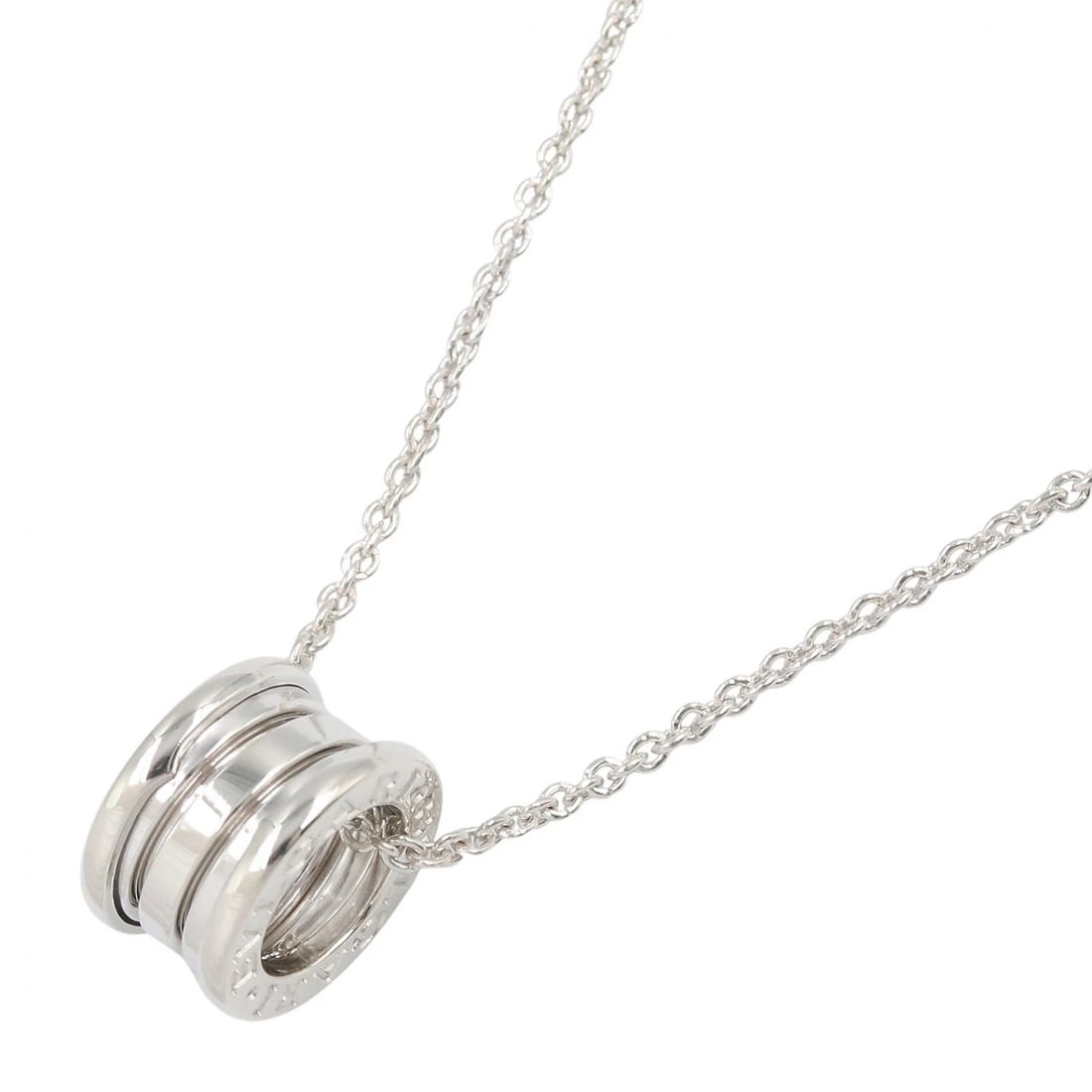 BVLGARI B-ZERO1 NECKLACE PENDANT 18KWG: BVLGARI B-zero1 Necklace Pendant 18KWG Brand: BVLGARI Type/Style: Necklace Material: K18WG?White Gold?, Color: Silver Size: Size Neck rotation?40.5cm(15.9") Motif W?9mm x H?15mm(0.4" x 0.6")