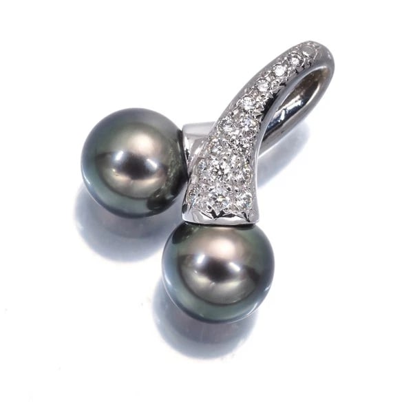 TASAKI PENDANT SOUTH SEA PEARL DIAMOND PAVED 18K WG: TASAKI Pendant South Sea Pearl Diamond Paved 18K WG Brand: TASAKI Type/Style: Pendant Material: 18K / 750 / White Gold, Main Stone Cultured Color: White Gold Size: Design size: 23.0 x 18.5mm Bail inne