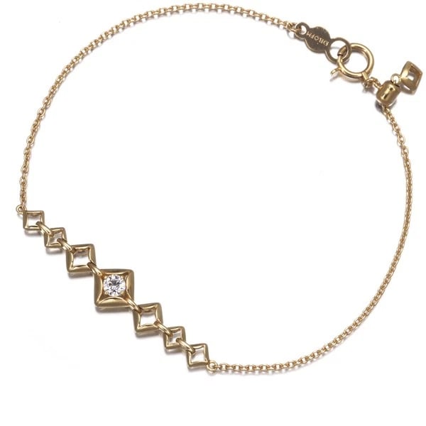 FOREVERMARK BRACELET DIAMOND SOLITAIRE 18K 750 YELLOW GOLD: FOREVERMARK Bracelet Diamond Solitaire 18K 750 Yellow Gold Brand: FOREVERMARK Type/Style: Bracelet Material: 18K/ 750 Yellow Gold, Main Stone Natural Color: Yellow Gold Size: Inner circumference: 12 -