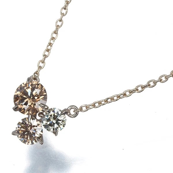 KASHIKEY NECKLACE BROWN DIAMOND MUKU 18K 750 BROWN GOLD: KASHIKEY Necklace Brown Diamond Muku 18K 750 Brown Gold Brand: KASHIKEY Type/Style: Necklace Material: 18K/ 750 Brown Gold, Main Stone Natural Color: Brown Gold Size: Necklace length: 46cm Adjustable