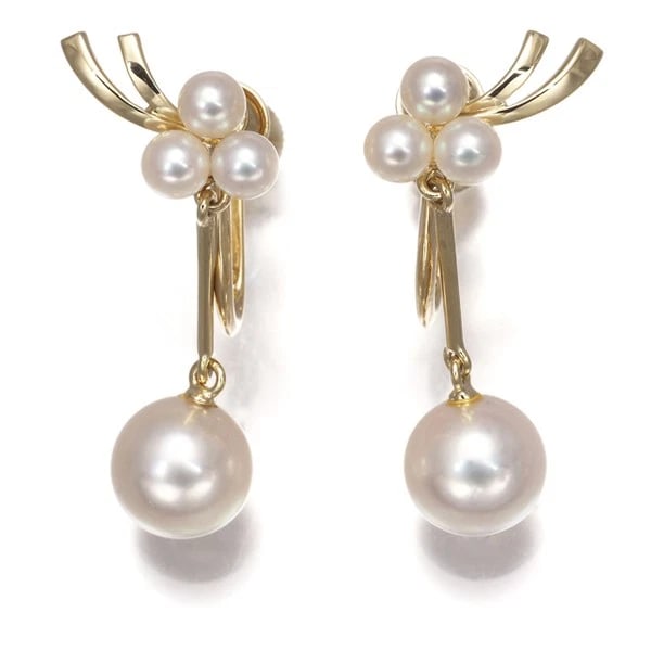 MIKIMOTO EARRINGS BABY AKOYA PEARL LEAF DROP 14K YG: Mikimoto Earrings Baby Akoya Pearl Leaf Drop 14K YG Brand: MIKIMOTO Type/Style: Earring Material: 14K / 585 / Yellow Gold, Main Stone Cultured Color: Yellow Gold Size: Total length of design: 30.0mm