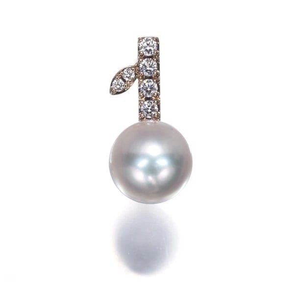 TASAKI SINGLE EARRING AKOYA PEARL DIAMOND KUGEL 18K RG: TASAKI Single Earring Akoya Pearl Diamond Kugel 18K RG Brand: TASAKI Type/Style: Single Earring Material: 18K / 750 / Rose Gold, Main Stone Cultured Color: Rose Gold Size: Earring total length: 16.5mm