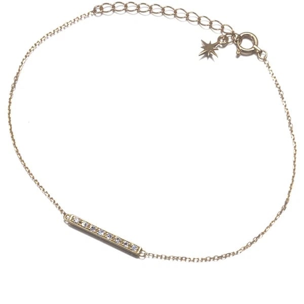 FESTARIA BRACELET DIAMOND 18K 750 YELLOW GOLD: Festaria Bracelet Diamond 18K 750 Yellow Gold Brand: Festaria Type/Style: Bracelet Material: 18K /750 Yellow Gold, Main Stone Natural Color: Yellow Gold Size: Inner circumference: 15.5 - 18.5cm Design