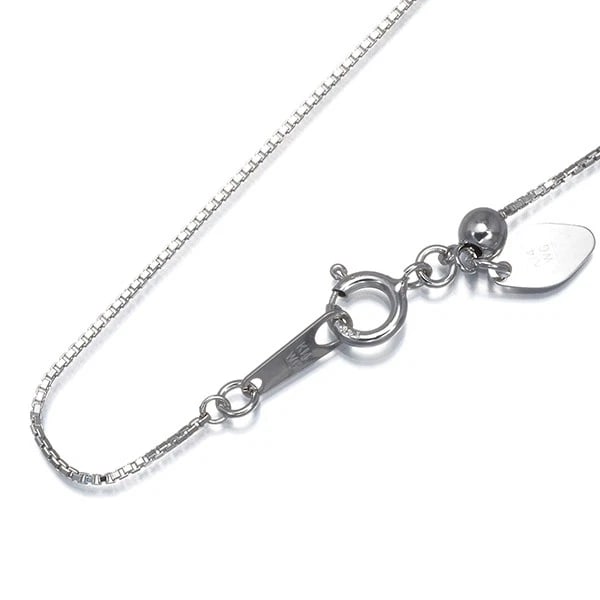BOX CHAIN NECKLACE 14K 585 WHITE GOLD: Box Chain Necklace 14K 585 White Gold Brand: Unbranded Type/Style: Necklace Material: 14K/ 585 White Gold, Color: White Gold Size: Necklace length: 45cm Necklace width: 0.7mm Clasp width: 2.6mm Ac