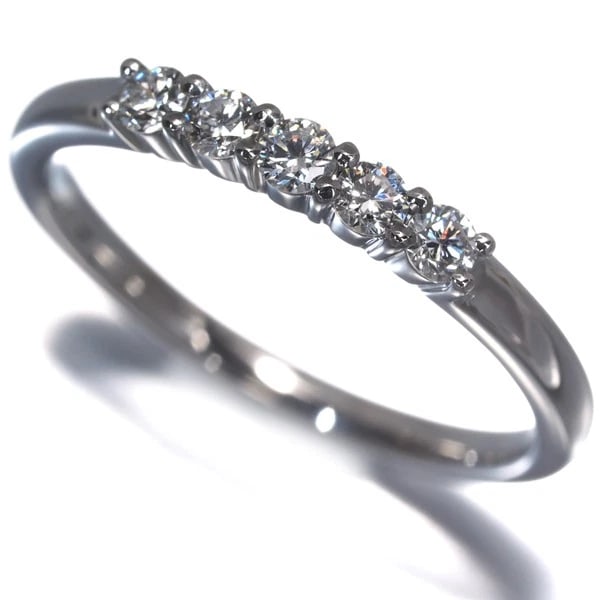 STAR JEWELRY RING DIAMOND 5P 950 PLATINUM: STAR JEWELRY Ring Diamond 5P 950 Platinum Brand: STAR JEWELRY Type/Style: Ring Material: 950/ Platinum, Main Stone Natural Color: Silver Size: US5 Accessories: None Accessories Notice: When