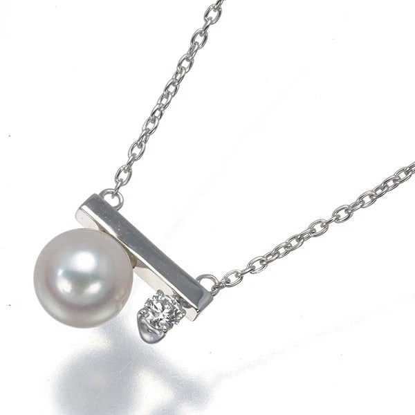 TASAKI NECKLACE AKOYA PEARL DIAMOND 18K WG: TASAKI Necklace Akoya Pearl Diamond 18K WG Brand: TASAKI Type/Style: Necklace Material: 18K /750/ White Gold, Main Stone Cultured Color: White Gold Size: Necklace length: 40 - 45cm Pendant size: 9.1