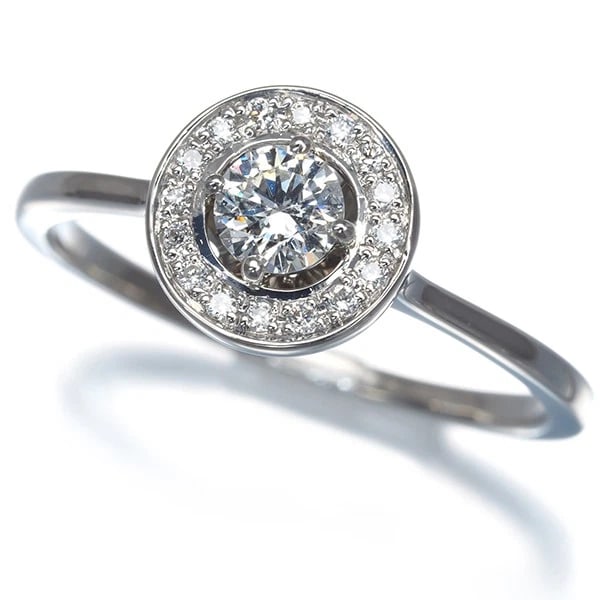 FOREVERMARK RING DIAMOND PT 900: FOREVERMARK Ring Diamond Pt 900 Brand: FOREVERMARK Type/Style: Ring Material: Pt 900, Main Stone Natural Color: Silver Size: US6 Accessories: None Accessories Notice: When purchasing pre-o