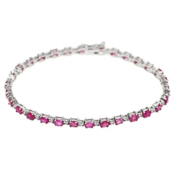 K18WG RUBY DIAMOND BRACELET: K18WG ruby diamond bracelet Brand: None Type/Style: bracelets Material: K18WG, Main Stone Ruby Color: WG Size: Necklace: Chain Length 18cm Accessories: None Accessories Notice: When purchasing