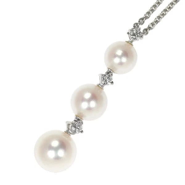 MIKIMOTO K18WG AKOYA PEARL DIAMOND PENDANT NECKLACE: Mikimoto K18WG Akoya Pearl Diamond Pendant Necklace Brand: Mikimoto Type/Style: pendant necklace Material: K18WG, Main Stone Natural Color: WG Size: Chain Length 42cm Accessories: None Accessories