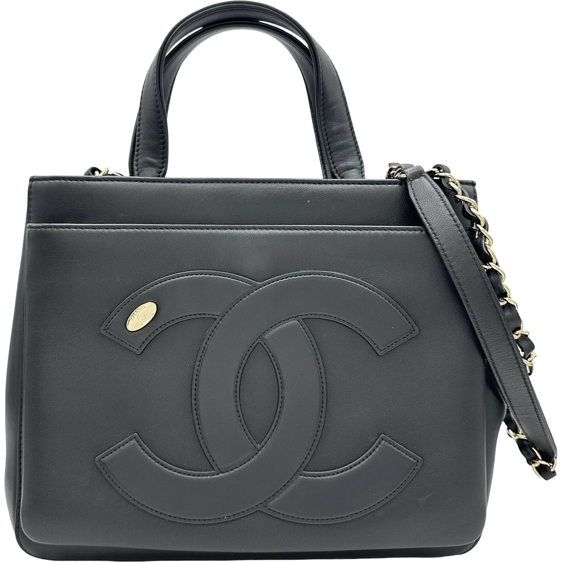 CHANEL 2 WAY HAND SHOULDER BAG: CHANEL 2 WAY hand Shoulder Bag Brand: CHANEL Type/Style: Shoulder Bag Material: lambskin Color: Black Gold Hardware Size: W9.8 x H8.1x D3.5inch Shoulder:43.7inch Accessories: None Accessories Notice: