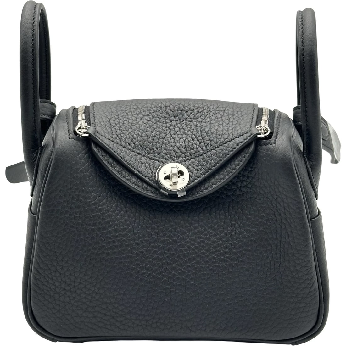 HERMES LINDY MINI SHOULDER BAG: HERMES Lindy Mini Shoulder Bag Brand: HERMES Type/Style: Shoulder Bag Material: Taurillon Clemence Color: Black SilverHardware Size: W7.1 x H4.9x D3.5inch Shoulder:36.0inch Accessories: None <