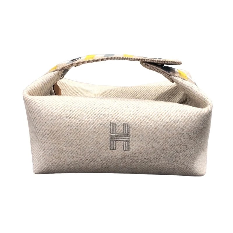 HERMES BRIDE A BLACK O CARRE PM POUCH: HERMES Bride a Black O Carre PM Pouch Brand: HERMES Type/Style: Pouch Material: Toile/Wool Color: None Size: W8.7 x H4.7x D4.7inch Accessories: None Accessories Notice: When purchasing pre-owned