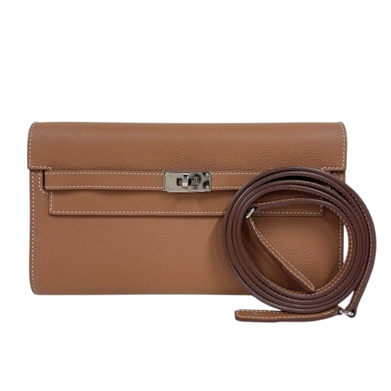 HERMES KELLY TO GO SHOULDER BAG: HERMES Kelly to go Shoulder Bag Brand: HERMES Type/Style: Shoulder Bag Material: Evercolor Color: Gold SilverHardware Size: W7.9 x H4.7x D0.6inch Shoulder:0.0inch Accessories: None Accessories