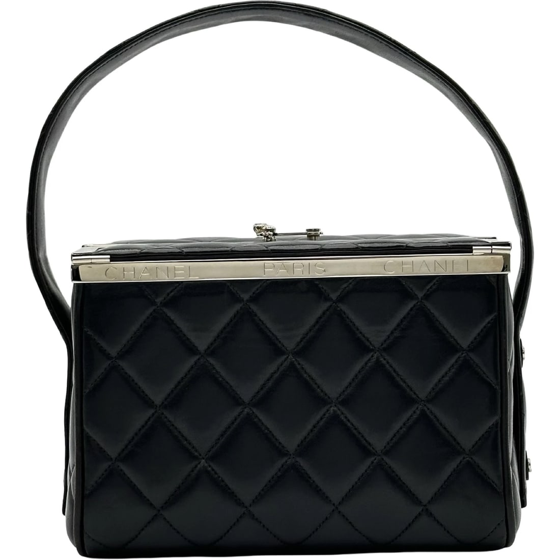 CHANEL MATELASSE VANITY HANDBAG: CHANEL Matelasse Vanity Handbag Brand: CHANEL Type/Style: Handbag Material: lambskin Color: Black Gold Hardware Size: W7.5 x H5.1x D3.9inch Accessories: None Accessories Notice: When purchasing