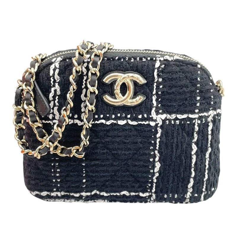 CHANEL CHAINSHOULDER BAG: CHANEL ChainShoulder Bag Brand: CHANEL Type/Style: Shoulder Bag Material: tweed Color: white Size: W6.3 x H4.7x D2.0inch Accessories: None Accessories Notice: When purchasing pre-owned goo