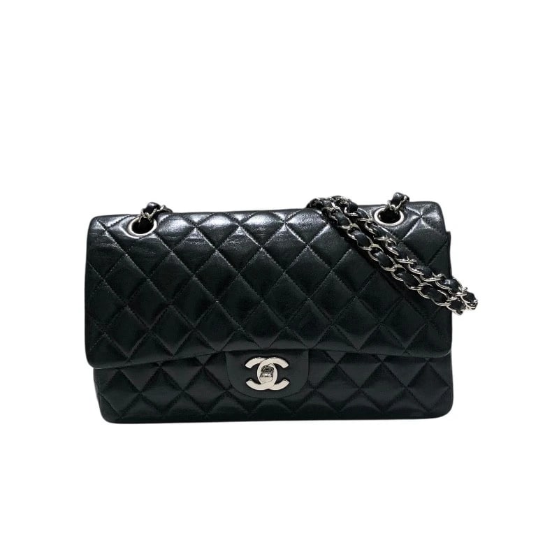 CHANEL MATRASSE 25 SHOULDER BAG: CHANEL Matrasse 25 Shoulder Bag Brand: CHANEL Type/Style: Shoulder Bag Material: Ram Color: Black SilverHardware Size: W9.8 x H5.9x D2.4inch Accessories: None Accessories Notice: When purchasing