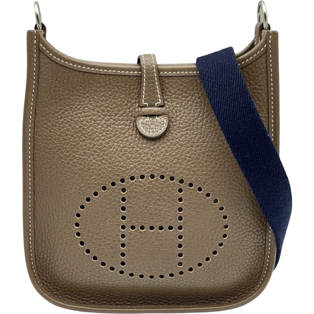 HERMES EVELYN TPM SHOULDER BAG: HERMES Evelyn TPM Shoulder Bag Brand: HERMES Type/Style: Shoulder Bag Material: Taurillon Clemence Color: Etop SilverHardware Size: W6.7 x H7.5x D2.0inch Accessories: None Accessories Notice: When