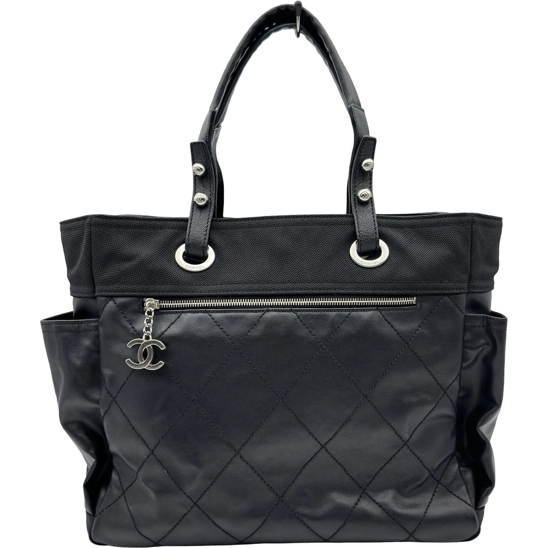 CHANEL PARIS VIA RITZ TOTE GM 12TOTE BAG: CHANEL Paris Via Ritz Tote GM 12Tote Bag Brand: CHANEL Type/Style: Tote Bag Material: Coated canvas Color: Black SilverHardware Size: W13.8 x H11.8x D5.9inch Accessories: None Accessories