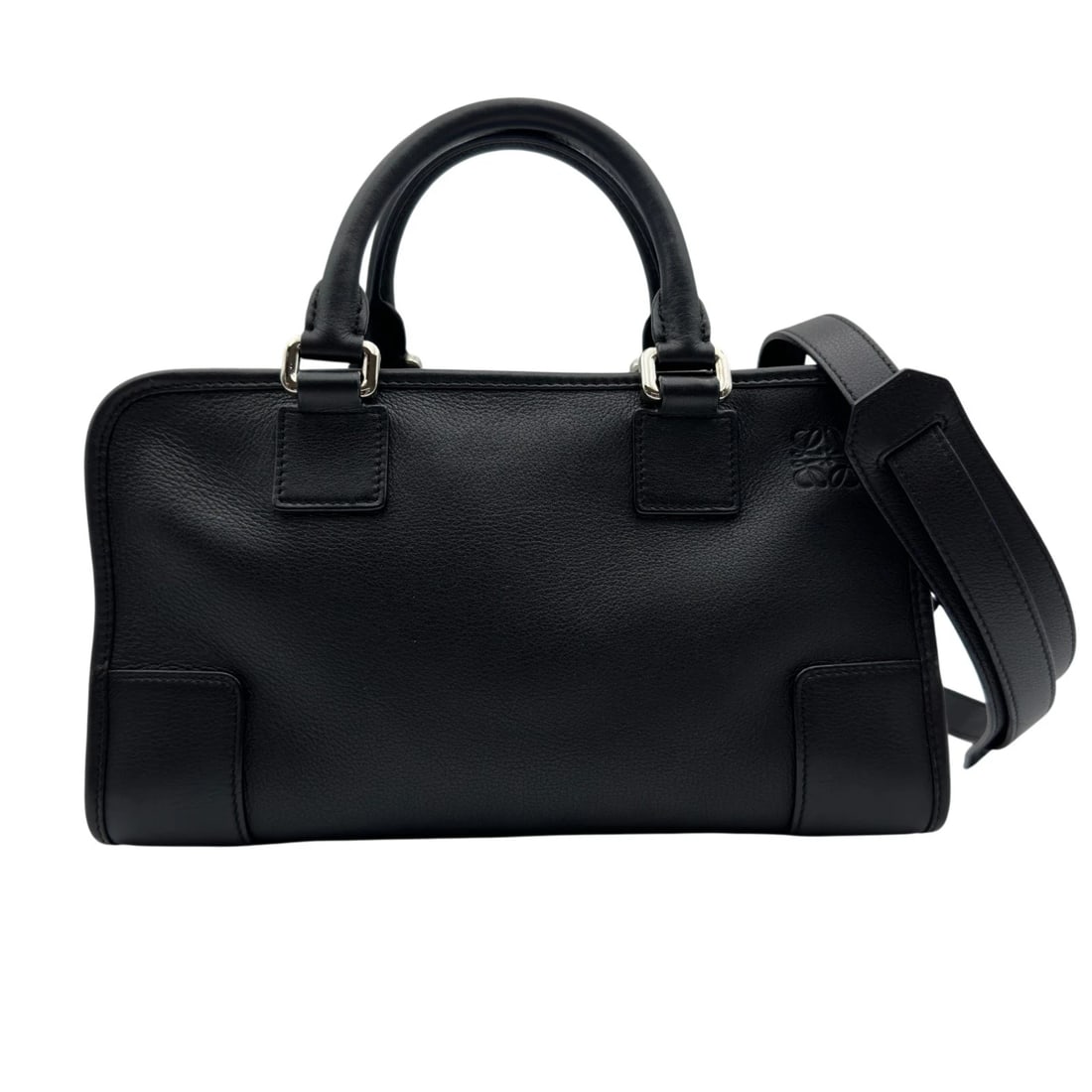 LOEWE AMERICANA 28 HANDBAG: LOEWE Americana 28 Handbag Brand: LOEWE Type/Style: Handbag Material: Calfskin Color: Black SilverHardware Size: W11.4 x H6.1x D5.1inch Accessories: None Accessories Notice: When purchasing pre-owned