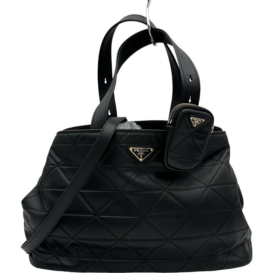 PRADA QUILTED LEATHER TOTE TOTE BAG: PRADA Quilted leather tote Tote Bag Brand: PRADA Type/Style: Tote Bag Material: leather Color: black Size: W15.2 x H9.6x D7.3inch Accessories: None Accessories Notice: When purchasing pre-