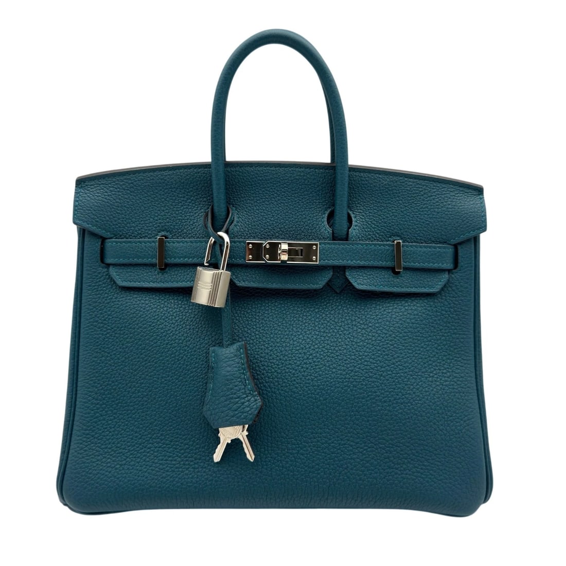 HERMES BIRKIN 25 VERSO HANDBAG: HERMES Birkin 25 Verso Handbag Brand: HERMES Type/Style: Handbag Material: Togo Color: Blue Ocean SilverHardware Size: W9.8 x H7.9x D5.1inch Accessories: None Accessories Notice: When purc
