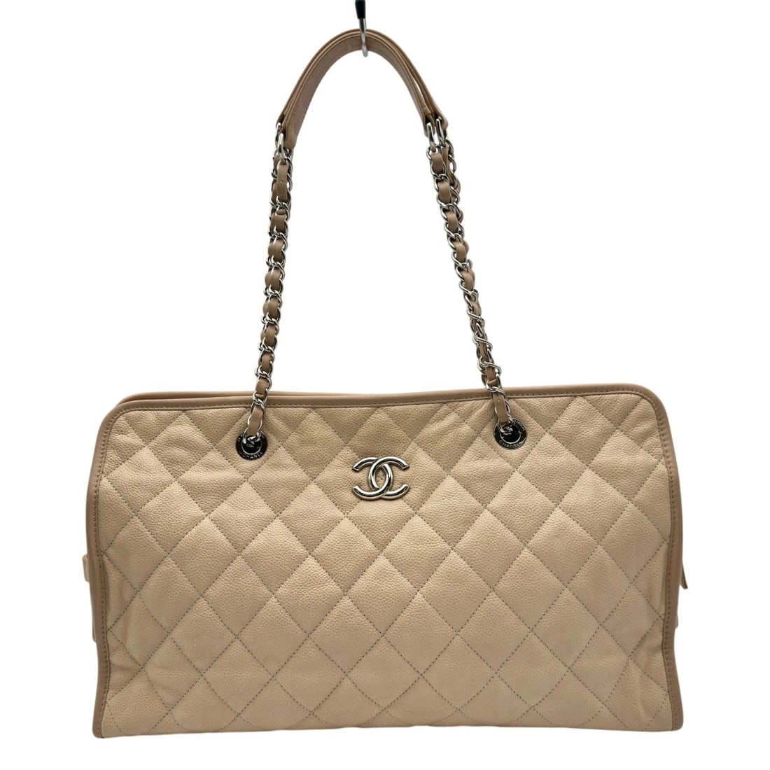 CHANEL FRENCH RIVIERA CHAIN TOTE BAG: CHANEL French Riviera Chain Tote Bag Brand: CHANEL Type/Style: Tote Bag Material: Soft caviar skin Color: Beige SilverHardware Size: W15.0 x H9.1x D4.7inch Accessories: None Accessories Notice: When