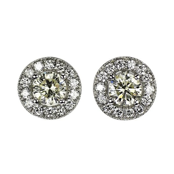 PT950/ PT900 DIAMOND STUD EARRINGS: Pt950/ Pt900 Diamond Stud Earrings Brand: None Type/Style: piercing Material: Pt950/ Pt900, Main Stone Natural Color: Pt Size: Length/Width/Diameter 9.8 Accessories: None Accessories Notice: When