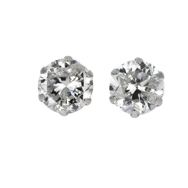 PT900 DIAMOND EARRINGS: Pt900 Diamond Earrings Brand: None Type/Style: piercing Material: Pt900, Main Stone Natural Color: Pt Size: Length/Width/Diameter 6.2 Accessories: None Accessories Notice: When purchasing pre-owned