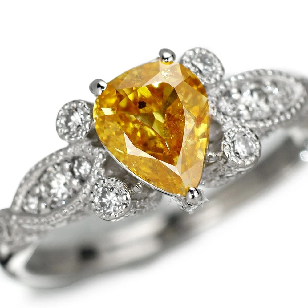 PT900 NATURAL YELLOW DIAMOND RING: Pt900 natural yellow diamond ring Brand: None Type/Style: Ring Material: Pt900, Main Stone Natural Color: Pt Size: 5.5 - 5.75 US Accessories: None Accessories Notice: When purchasing pre-owned goods,
