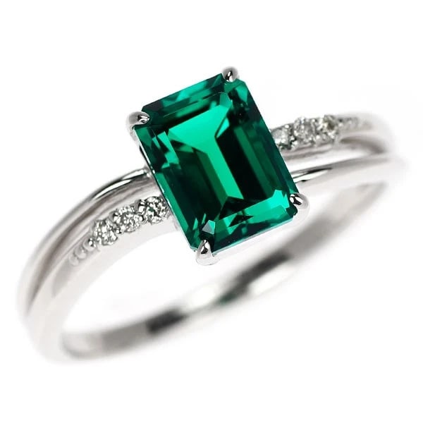 CRESCENBERT K18WG RECRYSTALLIZED EMERALD DIAMOND RING: Crescenbert K18WG recrystallized emerald diamond ring Brand: None Type/Style: Ring Material: K18WG, Main Stone Recrystallized emerald Color: WG Size: 4.75 - 5 US Accessories: None Accessories Notice: