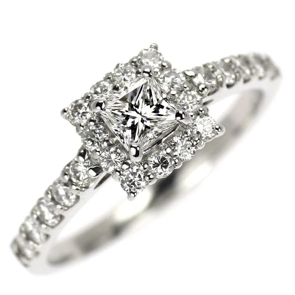 PT900 PRINCESS CUT DIAMOND RING (1 of 2)