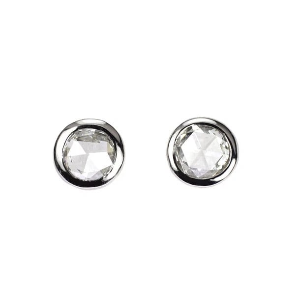 PT900 ROSE CUT DIAMOND EARRINGS: Pt900 Rose Cut Diamond Earrings Brand: None Type/Style: piercing Material: Pt900, Main Stone Natural Color: Pt Size: Length/Width/Diameter 4.6 Accessories: None Accessories Notice: When purchasing