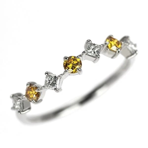 PT900 TREAT YELLOW DIAMOND RING: Pt900 treat yellow diamond ring Brand: None Type/Style: Ring Material: Pt900, Main Stone Natural Color: None Size: 6 US Accessories: None Accessories Notice: When purchasing pre-owned goods, please