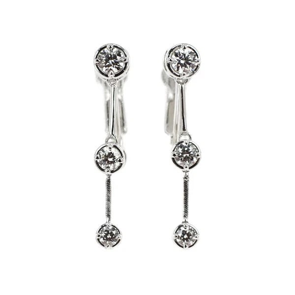 PT950/ K14WG H&C DIAMOND EARRINGS: Pt950/ K14WG H&C Diamond Earrings Brand: None Type/Style: earring Material: Pt900, Main Stone Natural Color: Pt Size: Length/Width/Diameter 27.3 Accessories: None Accessories Notice: When purchasing