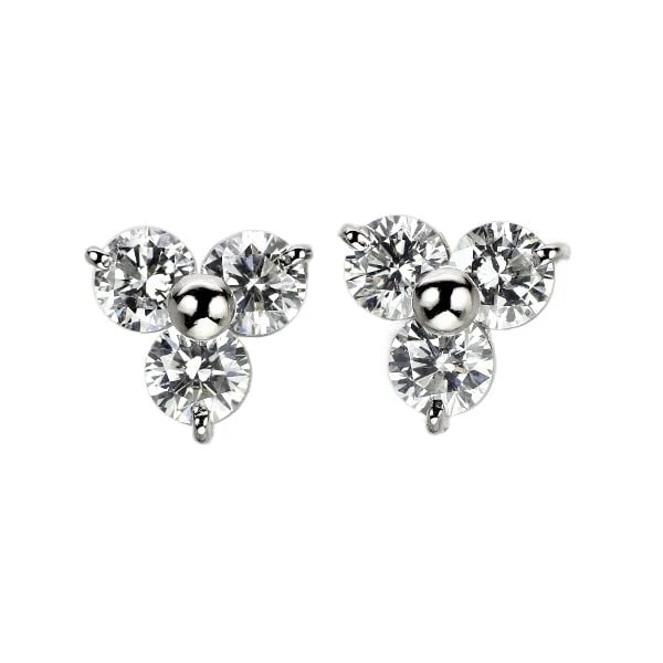 PT900 DIAMOND EARRING: Pt900 diamond earring Brand: None Type/Style: piercing Material: PT900, Main Stone Natural Color: Pt Size: Length/Width/Diameter 7.6 Accessories: None Accessories Notice: When purchasing pre-owned