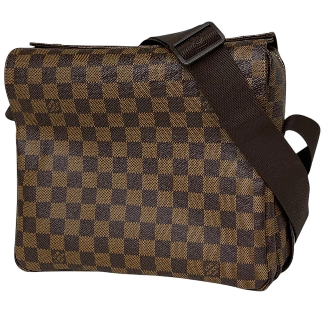 LOUIS VUITTON NAVIGLIO SHOULDER BAG: Louis Vuitton Naviglio Shoulder Bag Brand: Louis Vuitton Type/Style: Shoulder Bag Material: Damier Color: Brown Size: Width 28cm(11inch) Height 24cm(9.4inch) Depth 13cm(5.1inch) Accessories: None