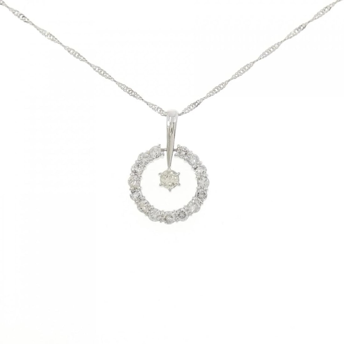 PT900/PT850 DIAMOND NECKLACE: PT900/PT850 Diamond Necklace Brand: Unbranded Type/Style: Diamond Necklace Material: Platinum900/Platinum850, Main Stone Natural Color: PT Size: Length: 43cm Accessories: None Accessories Notice: