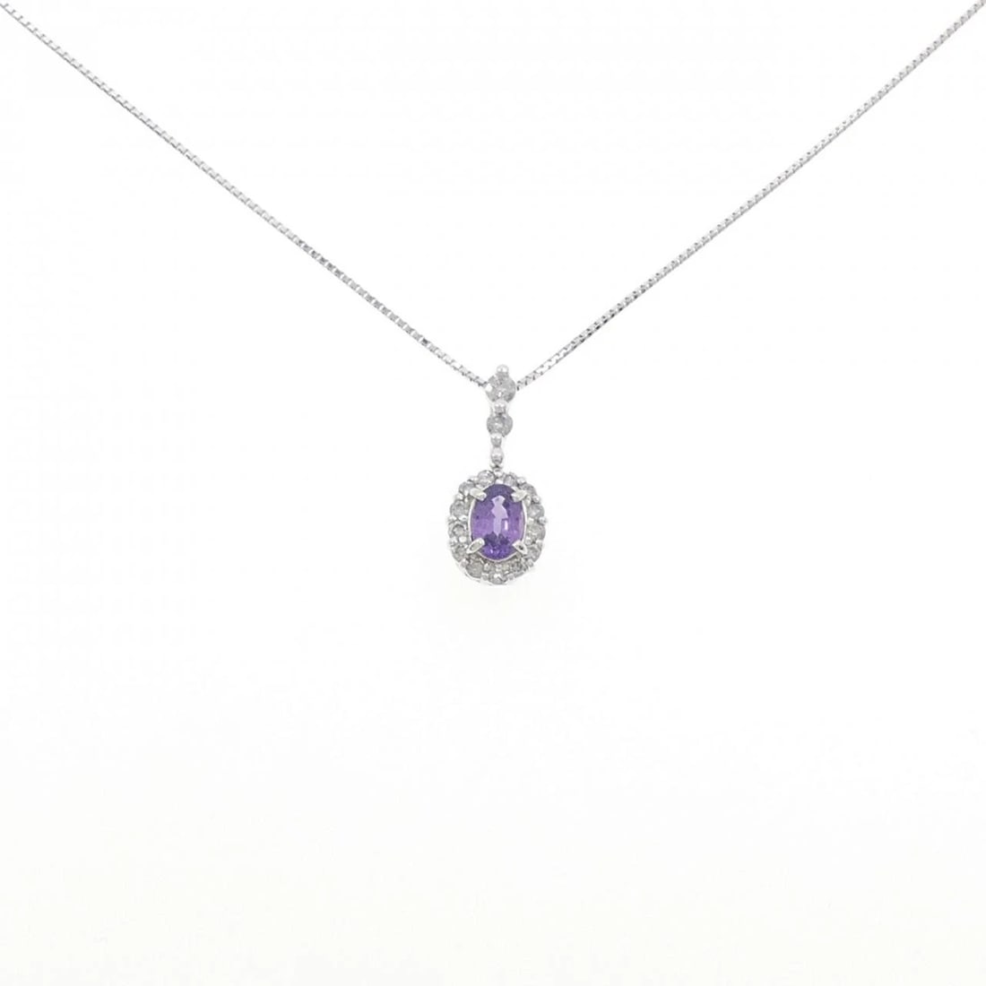 K18WG SAPPHIRE NECKLACE: K18WG Sapphire Necklace Brand: Unbranded Type/Style: Sapphire Necklace Material: K18 white gold, Main Stone Sapphire, Natural Color: WG Size: Length: 45cm Accessories: None Accessories Notice: When