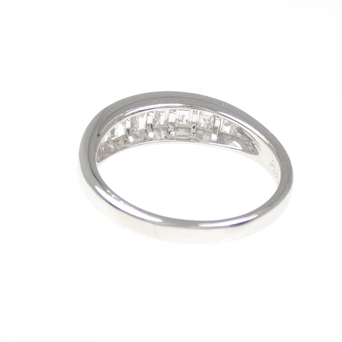 PT900 DIAMOND RING - 3