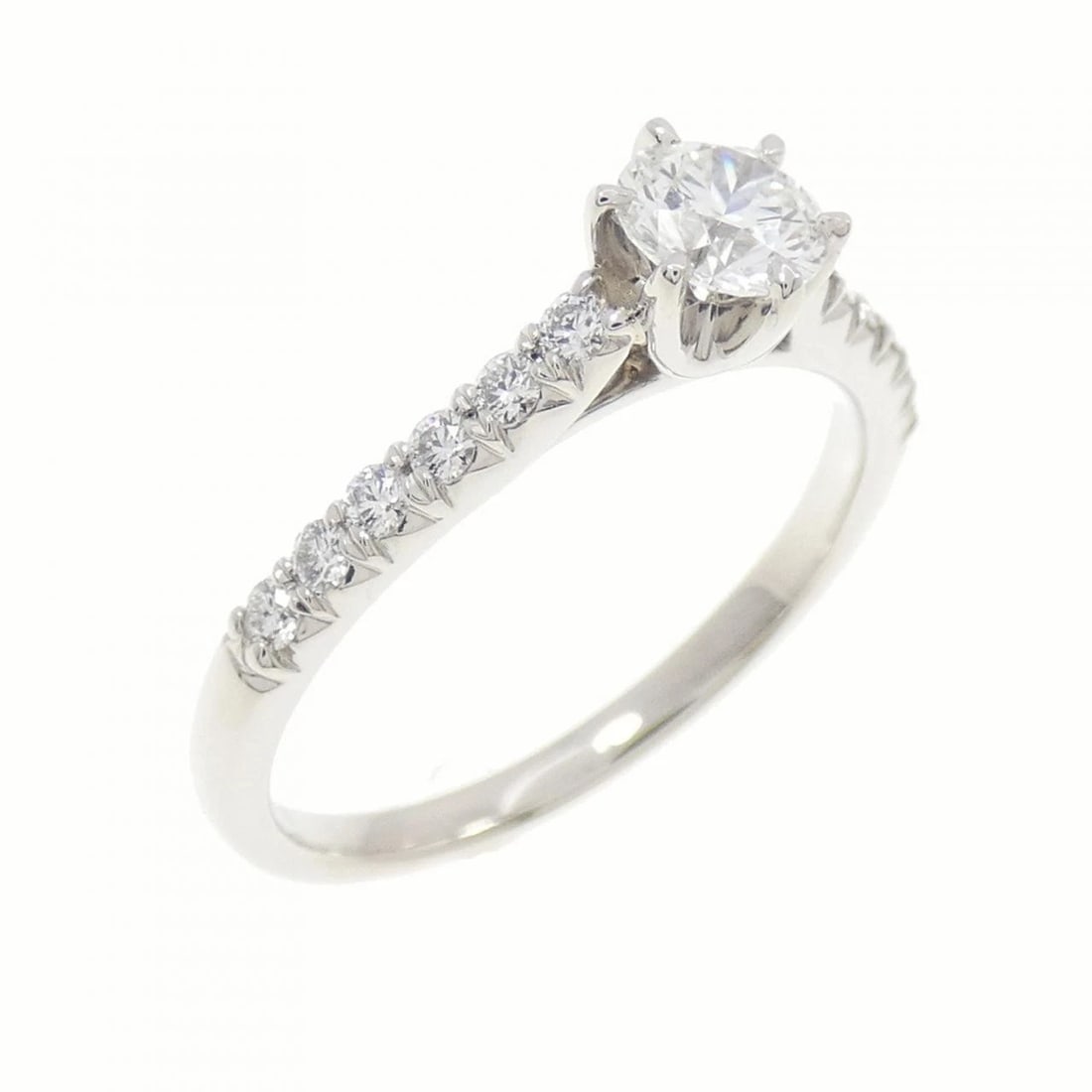 PT950 DIAMOND RING: PT950 Diamond Ring Brand: Unbranded Type/Style: Ring Material: Platinum950, Main Stone Natural Color: PT Size: US5 1/4 Accessories: None Accessories Notice: When purchasing pre-owned goods, please
