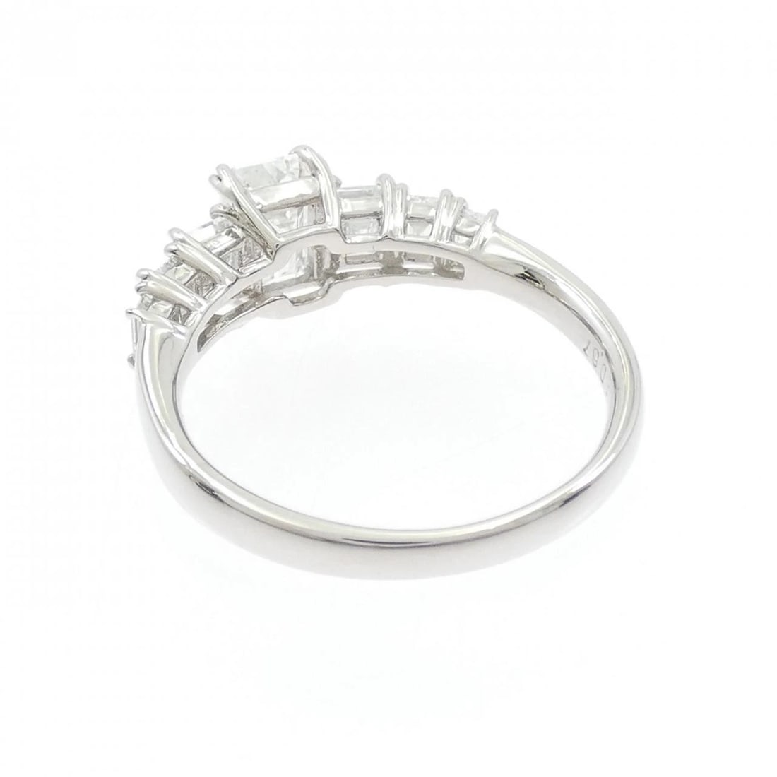 PT900 DIAMOND RING - 3