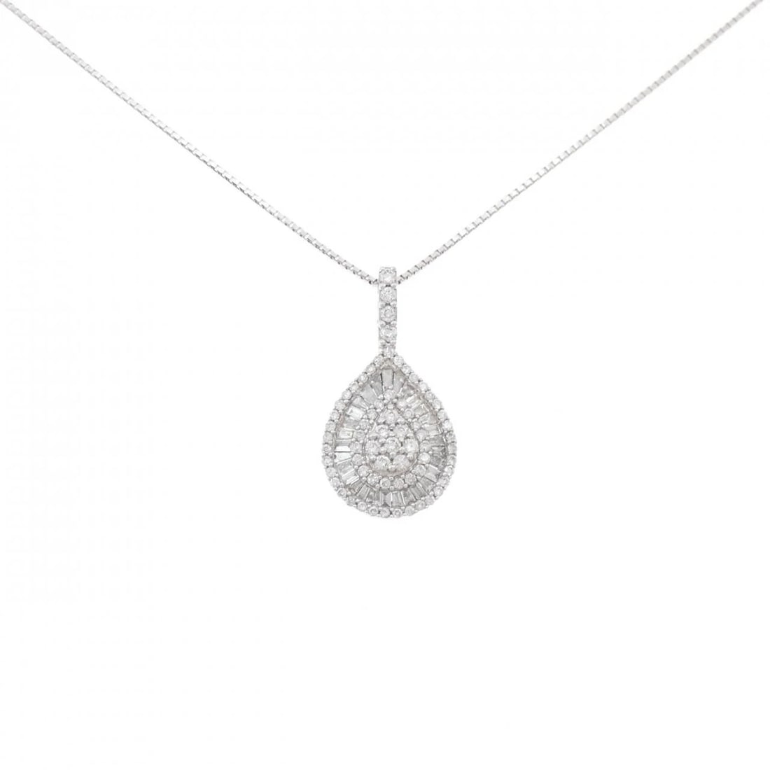 K18WG DIAMOND NECKLACE: K18WG Diamond Necklace Brand: Unbranded Type/Style: Diamond Necklace Material: K18 white gold, Main Stone Natural Color: WG Size: Length: 45cm Accessories: None Accessories Notice: When purchasing