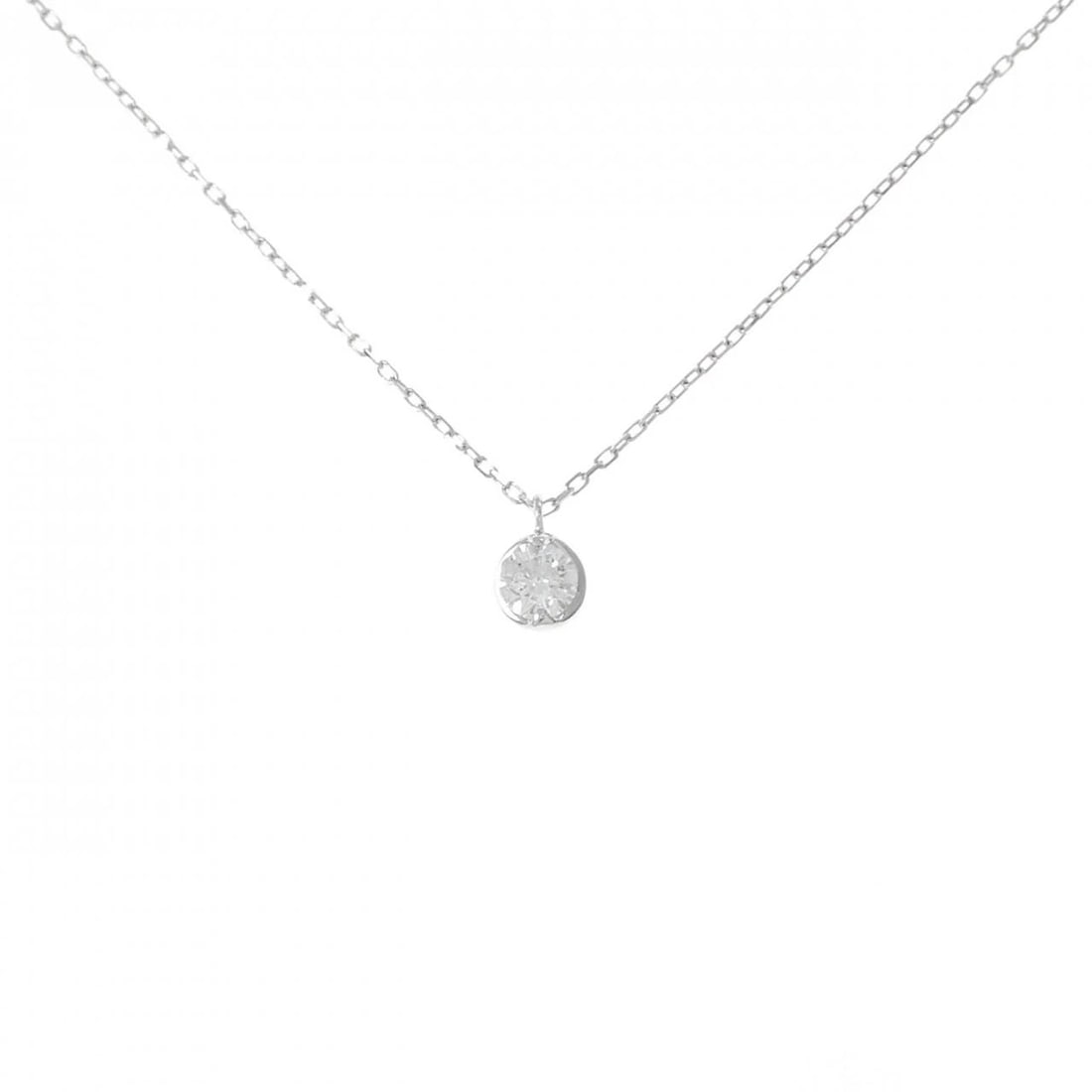 K18WG DIAMOND NECKLACE: K18WG Diamond Necklace Brand: Unbranded Type/Style: Diamond Necklace Material: K18 white gold, Main Stone Natural Color: WG Size: Length: 46cm Accessories: None Accessories Notice: When purchasing