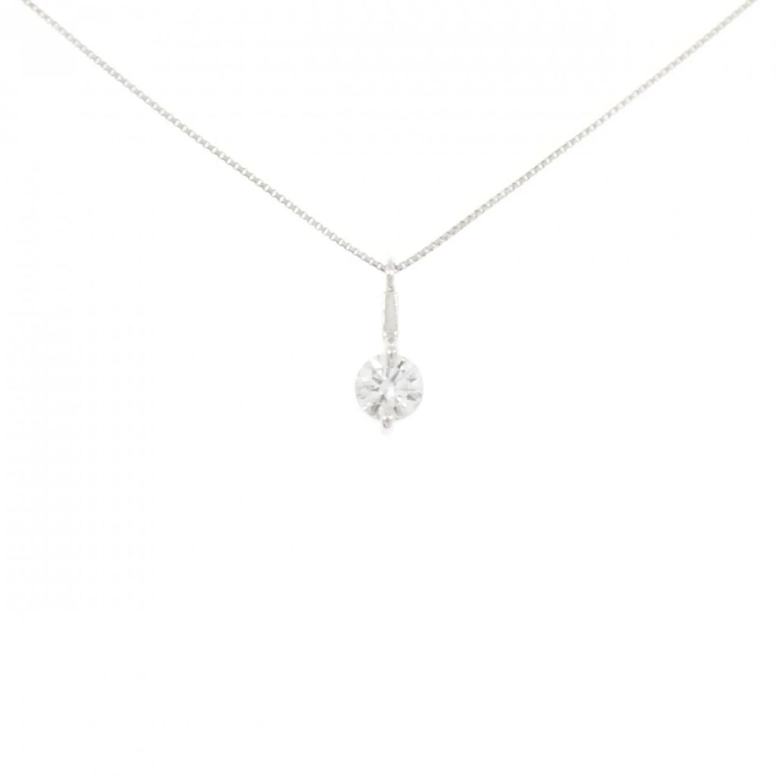 PT900/PT850 DIAMOND NECKLACE: PT900/PT850 Diamond Necklace Brand: Unbranded Type/Style: Diamond Necklace Material: Platinum900/Platinum850, Main Stone Natural Color: PT Size: Length: 45cm Accessories: None Accessories Notice: