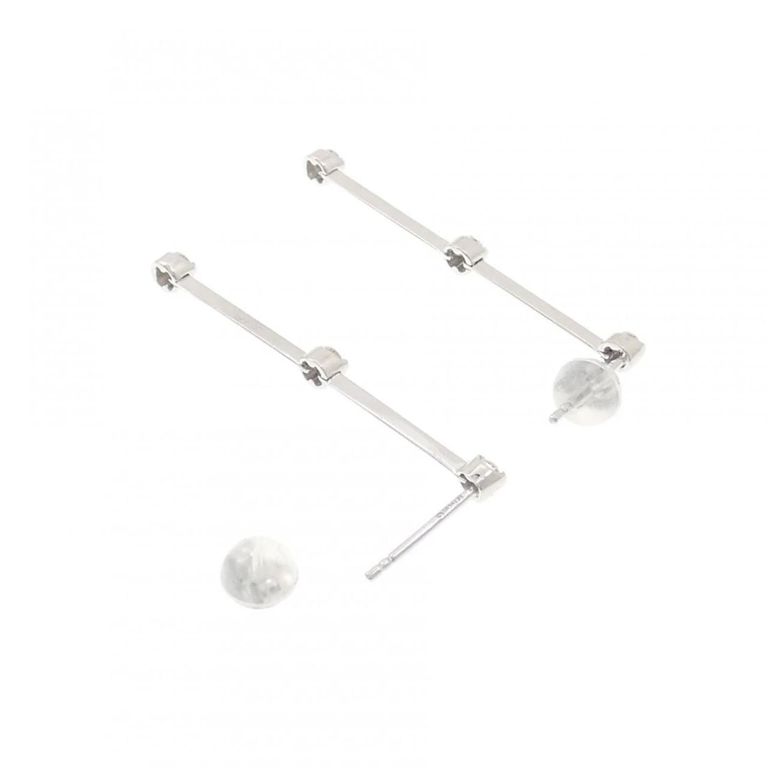 K18WG DIAMOND PIERCE - 3