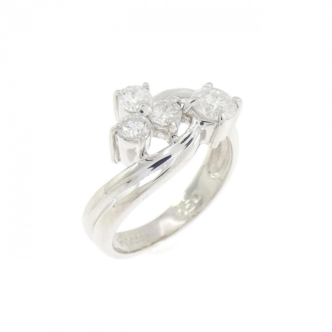 PT900 DIAMOND PINKY RING: PT900 Diamond Pinky Ring Brand: Unbranded Type/Style: Diamond Ring Material: Platinum900, Main Stone Natural Color: PT Size: US3 Accessories: None Accessories Notice: When purchasing pre-owned goods,