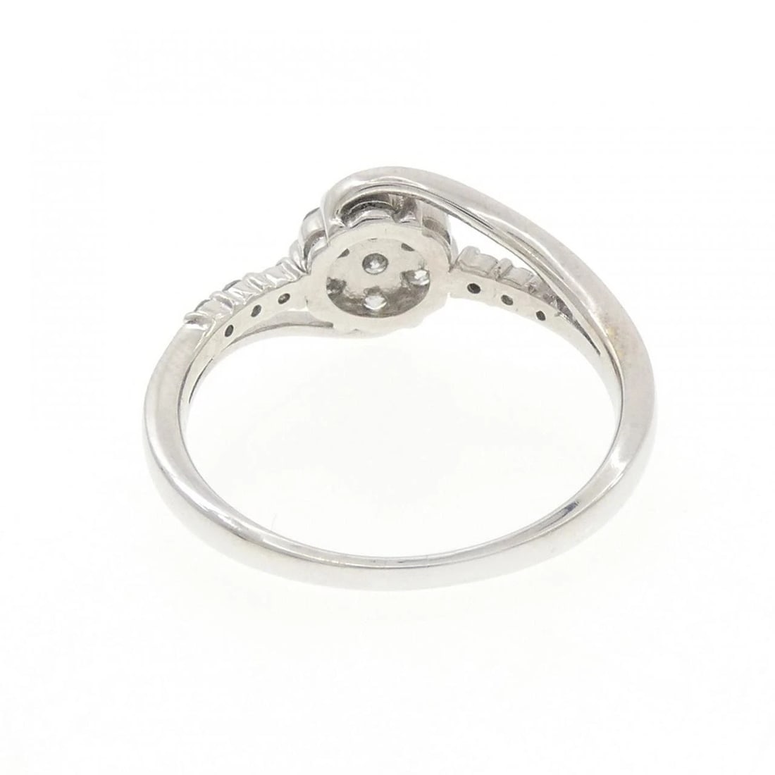 K18WG DIAMOND RING - 3