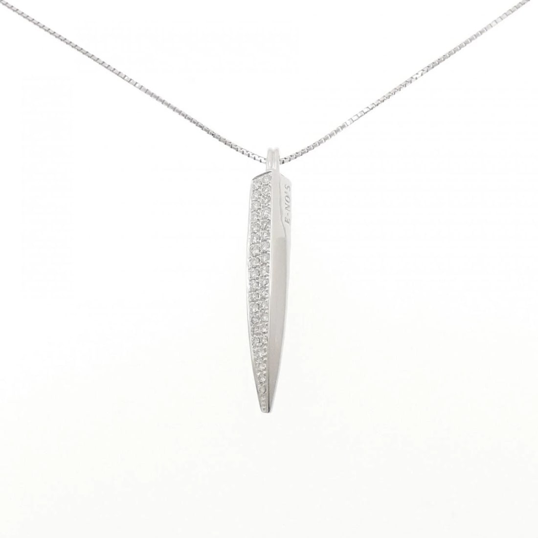 ENOS DIAMOND NECKLACE: Enos Diamond Necklace Brand: E-NO`S Type/Style: Enos Necklace Material: K18 white gold, Main Stone Natural Color: WG Size: Length: 45cm Accessories: None Accessories Notice: When purchasing pre-owned