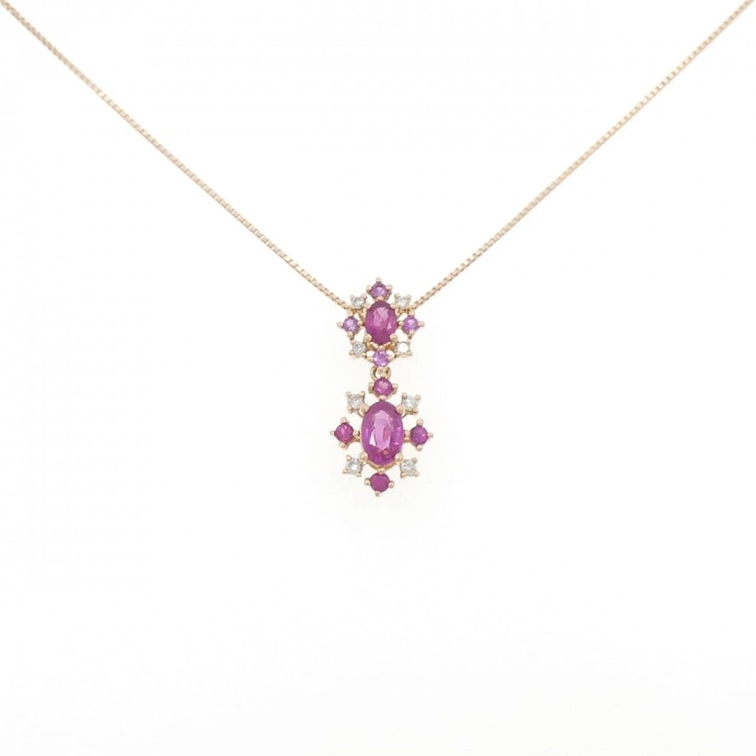 K18PG SAPPHIRE NECKLACE: K18PG Sapphire Necklace Brand: Unbranded Type/Style: Sapphire Necklace Material: K18 Pink Gold, Main Stone Sapphire, Natural Color: PG Size: Length: 45cm Accessories: None Accessories Notice: When