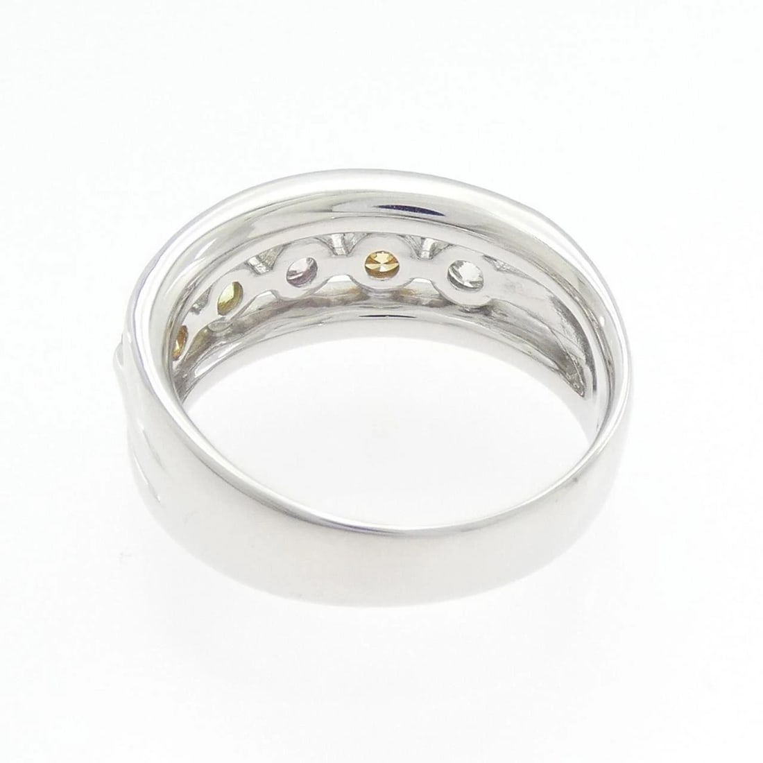 K18WG DIAMOND RING - 3